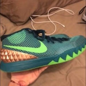 nike shoes with grip